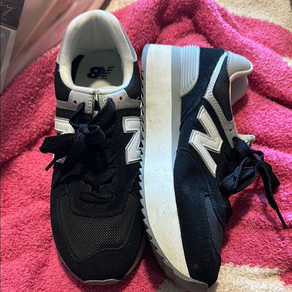 New Balance Black and White Women's Sneakers